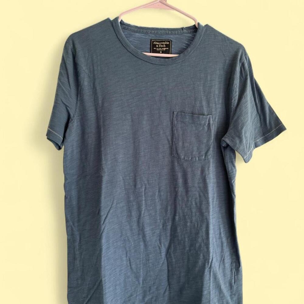 Vintage y2k abercrombie & fitch tee